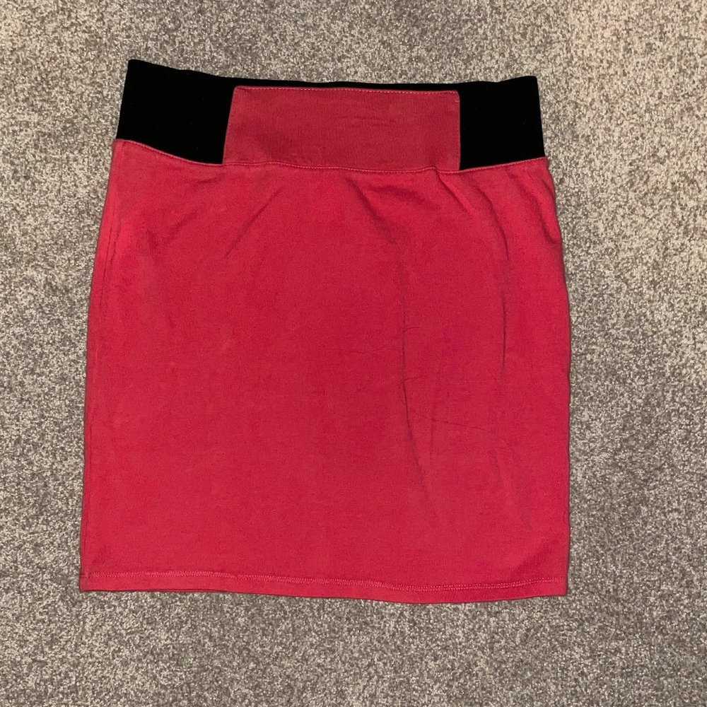 Xhilaration Mini Skirt (size S)